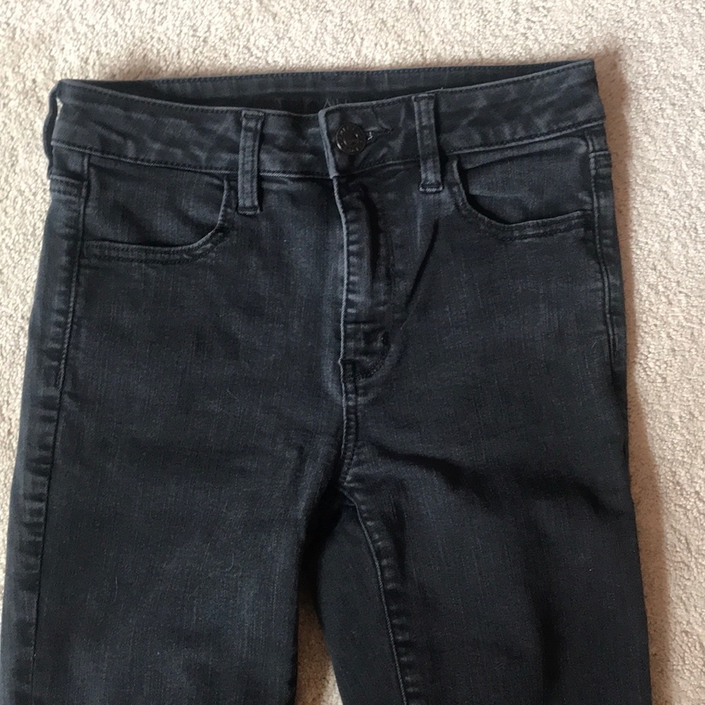 American Eagle skinny jeans